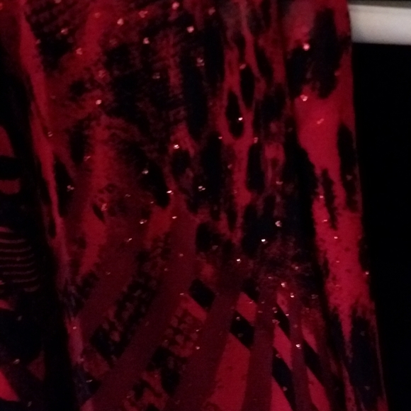 ⬇️ Sara Michelle flowy blouse - Picture 5 of 8